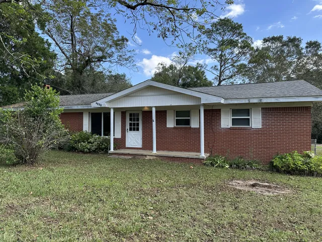 $1,450 | 8101 4th Street, Laurel Hill, FL 32567