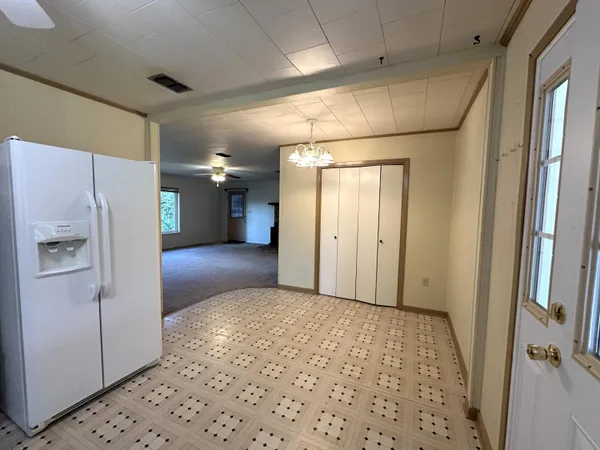 $1,400 | 8101 4th Street, Laurel Hill, FL 32567