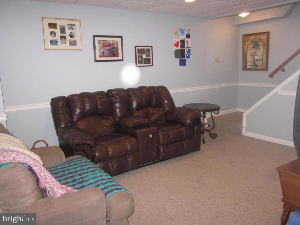 727 1/2 Owl Hill Road Lititz, PA 17543 - Photo 15 of 27