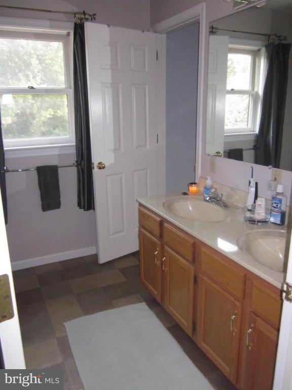 727 1/2 Owl Hill Road Lititz, PA 17543 - Photo 17 of 27