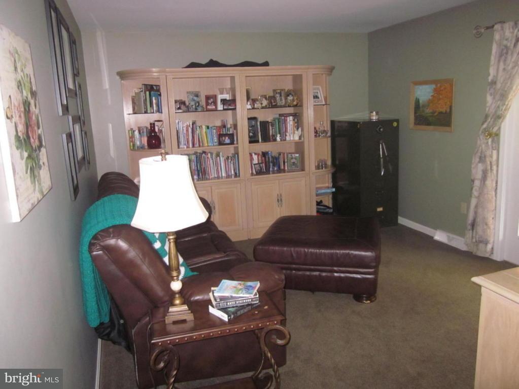 727 1/2 Owl Hill Road Lititz, PA 17543 - Photo 7 of 27