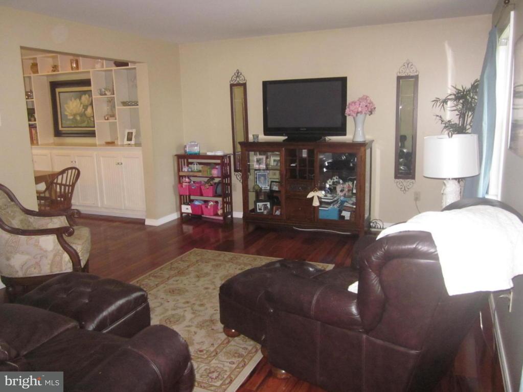 727 1/2 Owl Hill Road Lititz, PA 17543 - Photo 8 of 27