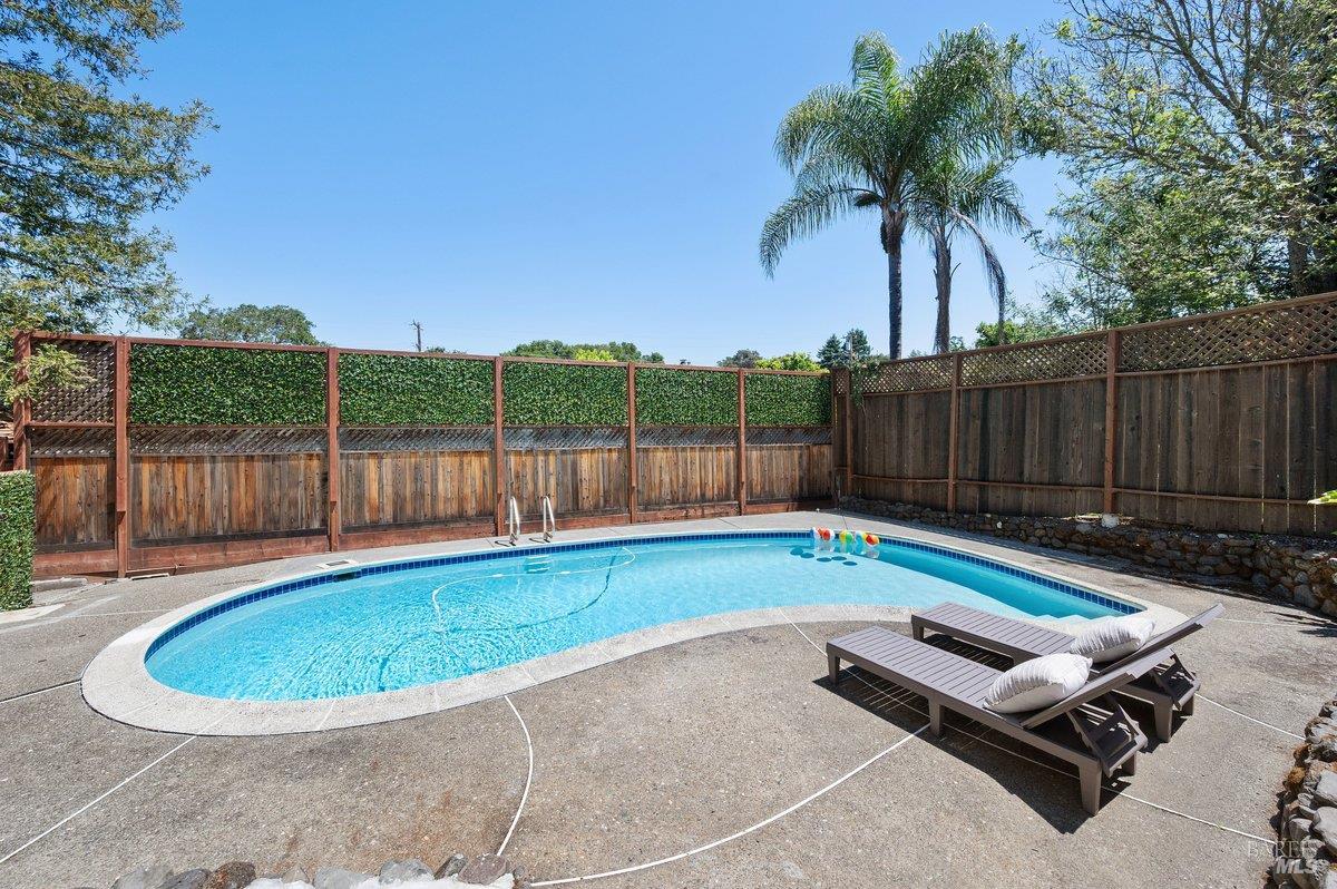 35 Hillview Avenue San Rafael, CA 94901 - Photo 39 of 49
