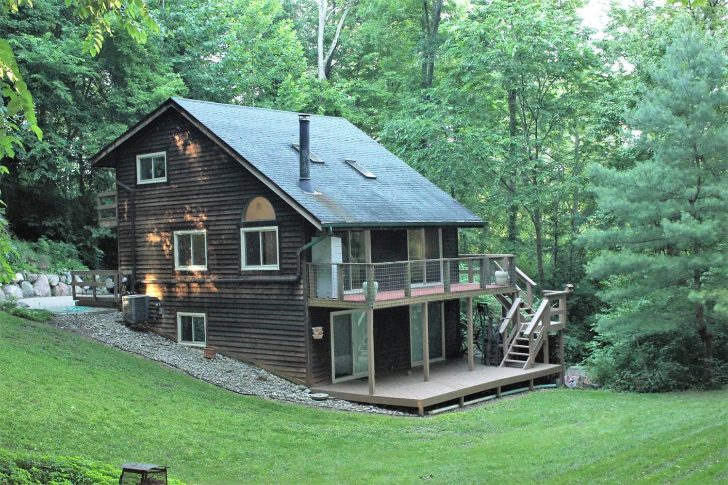11667 Bank Road Cincinnati, OH 45251 - Photo 1 of 1