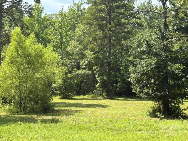 $929,000 | 1896 East Green Creek Drive, Tryon, NC 28782