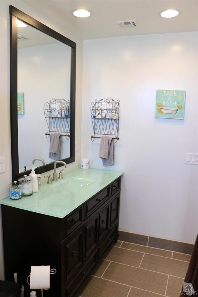 2826 Fitzgerald Road Simi Valley, CA 93065 - Photo 20 of 26 Additional Photo