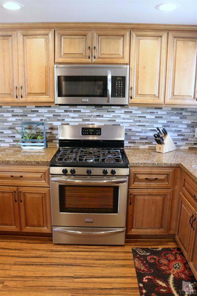 2826 Fitzgerald Road Simi Valley, CA 93065 - Photo 6 of 26 Additional Photo