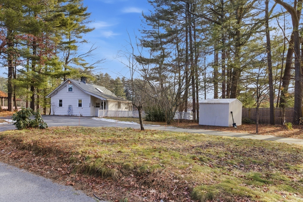 113 Hunter Avenue Hudson, MA 01749 - Photo 7 of 42