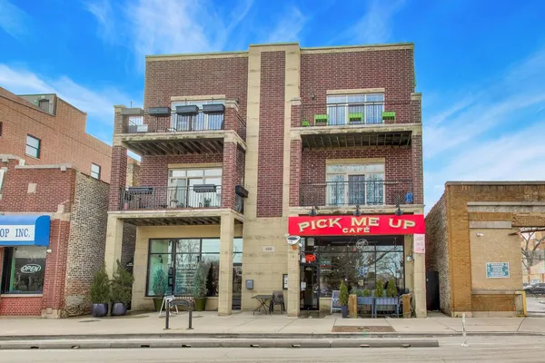 $231,750 | 4880 North Clark Street, Unit 2A, Chicago, IL 60640