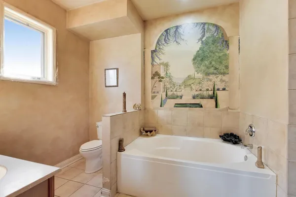 $231,750 | 4880 North Clark Street, Unit 2A, Chicago, IL 60640