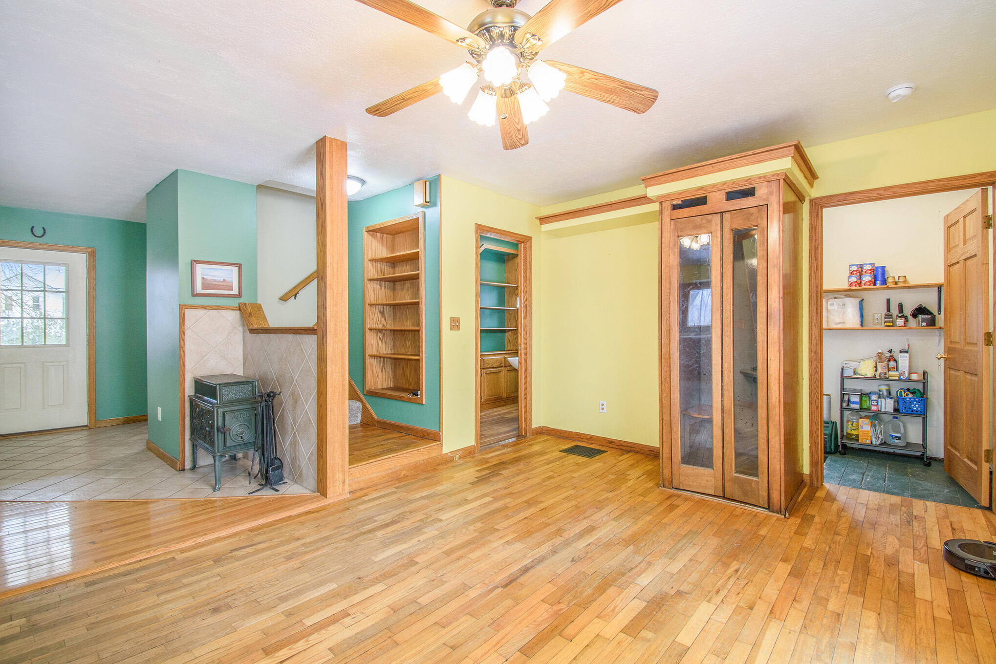 4315 Seymour Road Jackson, MI 49201 - Photo 8 of 58 8