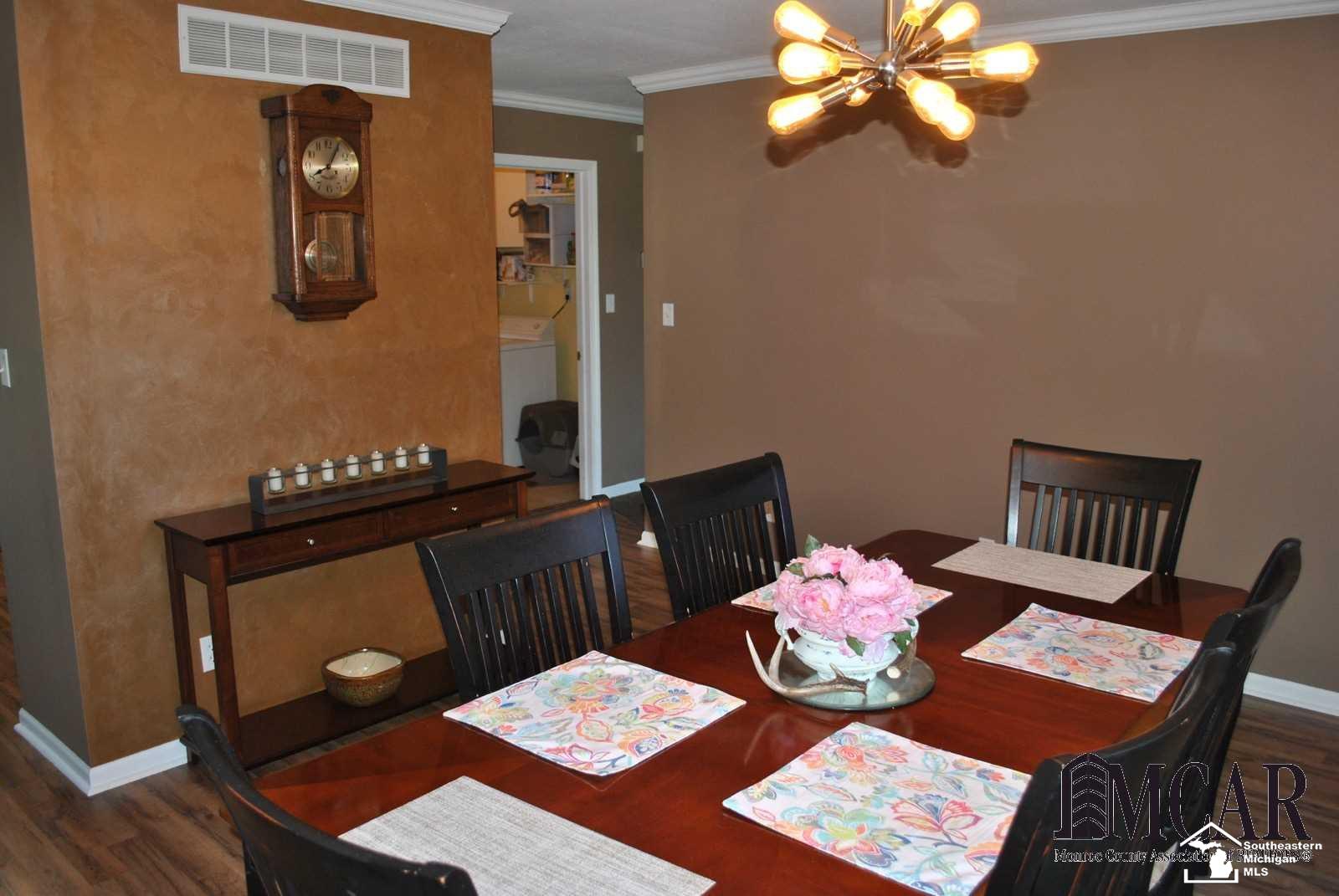 4749 East Dunbar Road Monroe, MI 48161 - Photo 7 of 37 21477087-6.JPG