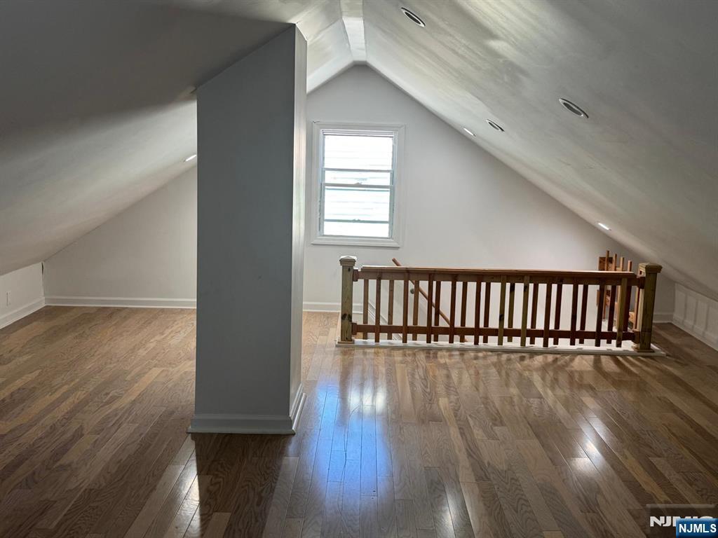 39 Van Buskirk Road Teaneck, NJ 07666 - Photo 11 of 17 Gallery Image 11
