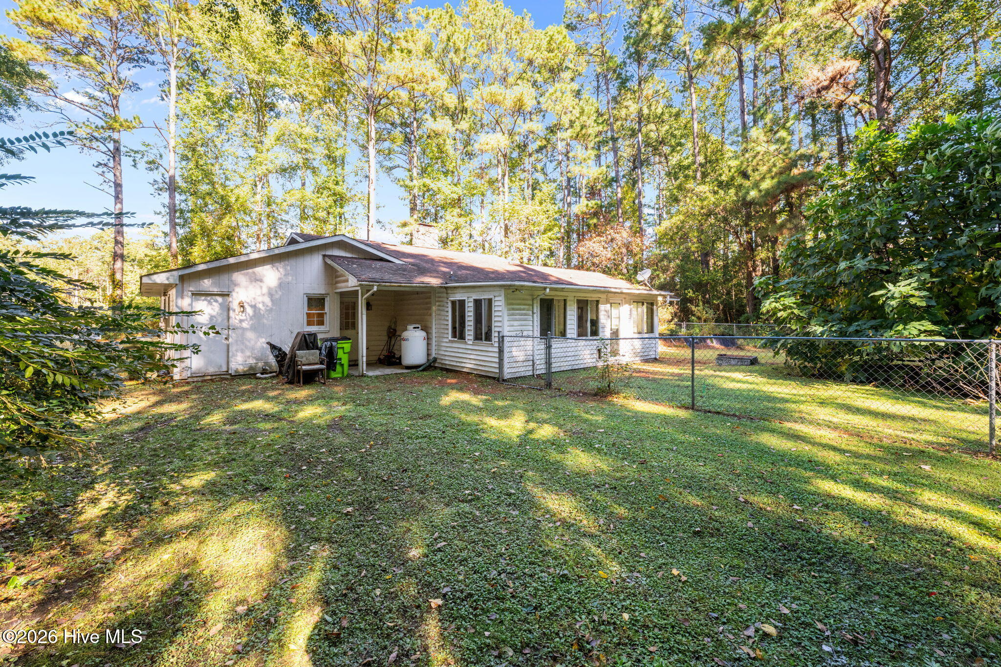 520 Stately Pines Road New Bern, NC 28560 - Photo 33 of 35 38-web-or-mls-DSC_8171