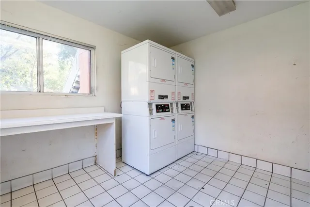 $325,000 | 12601 Van Nuys Boulevard, Unit 237, Pacoima, CA 91331