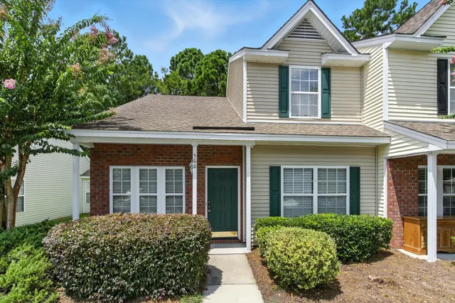 $268,000 | 500 Yellow Hawthorn Circle, Summerville, SC 29483