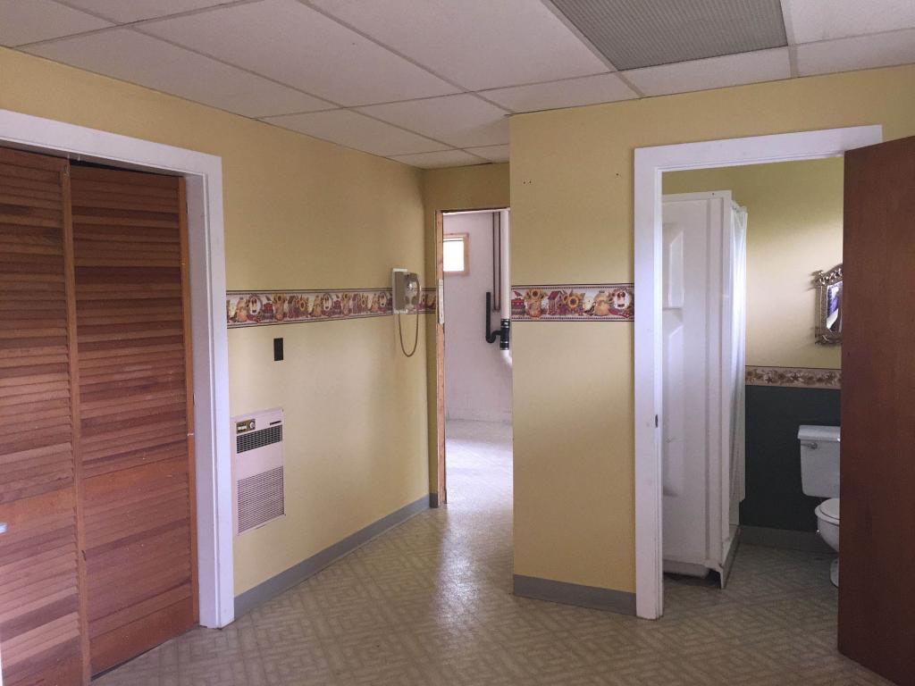 503 Franklin Road Vernon, VT 05354 - Photo 15 of 23 Gallery Image 15