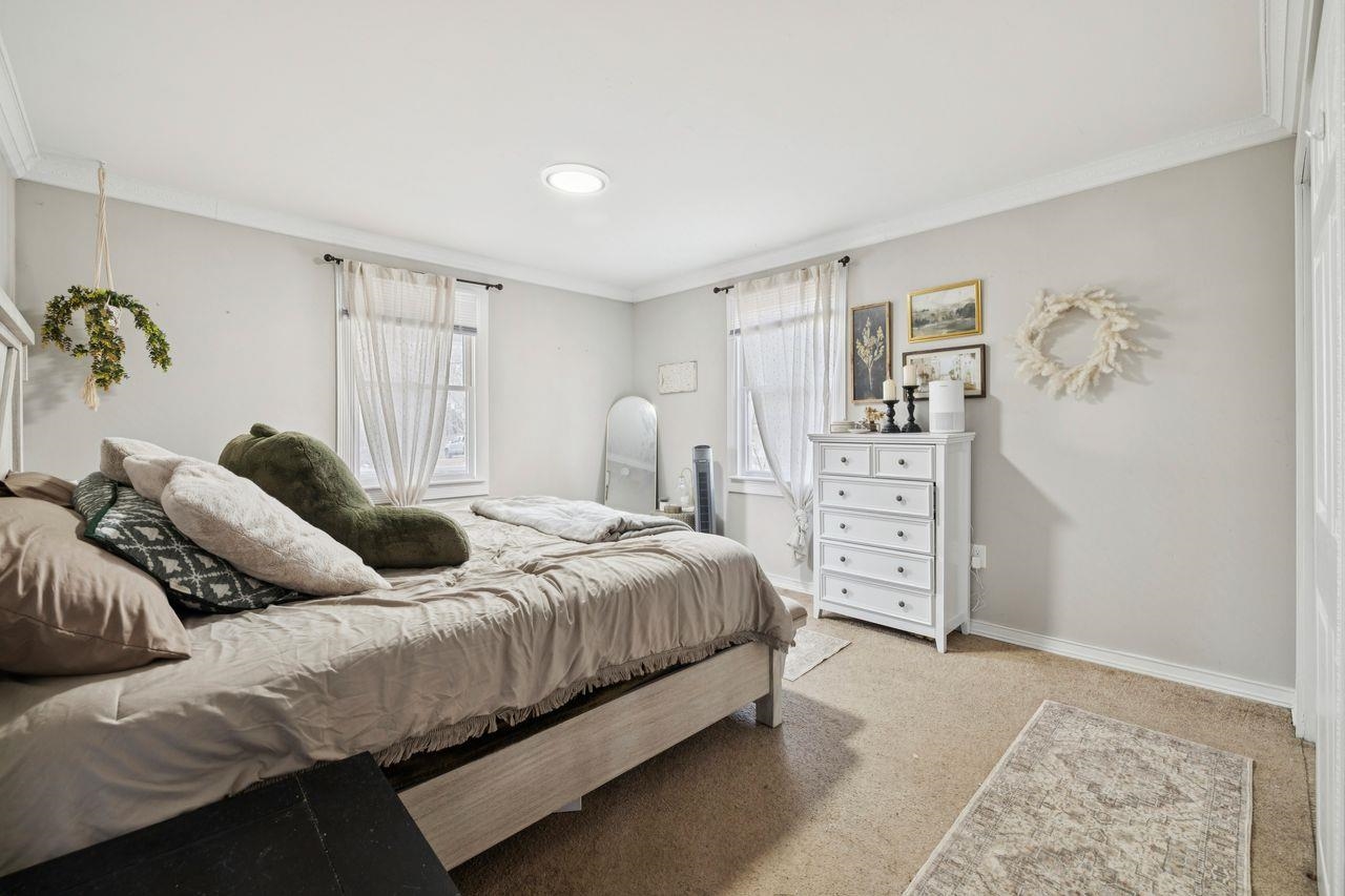 377 Smyth Road Manchester, NH 03104 - Photo 16 of 32