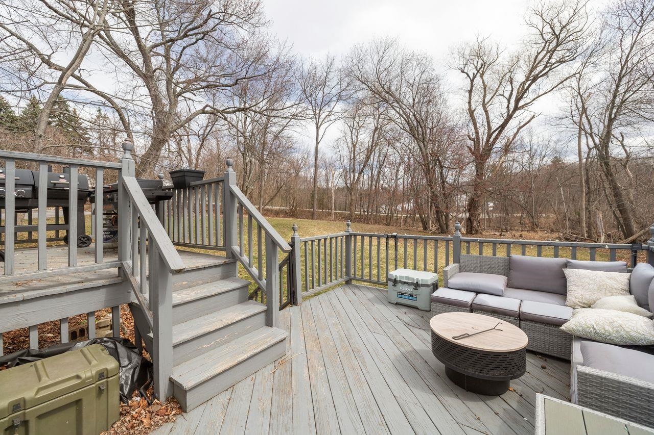 377 Smyth Road Manchester, NH 03104 - Photo 22 of 32