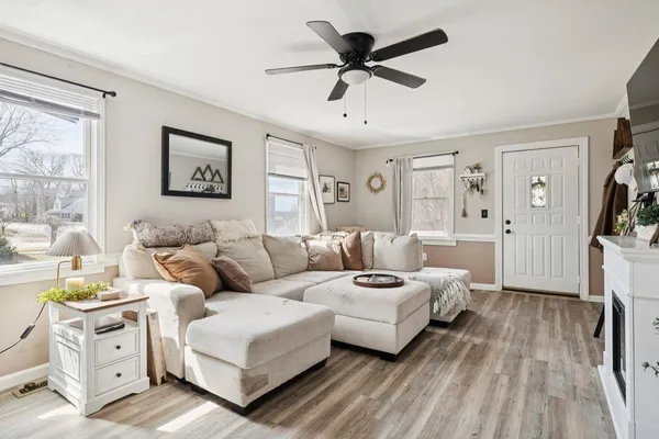 $474,900 | 377 Smyth Road, Manchester, NH 03104
