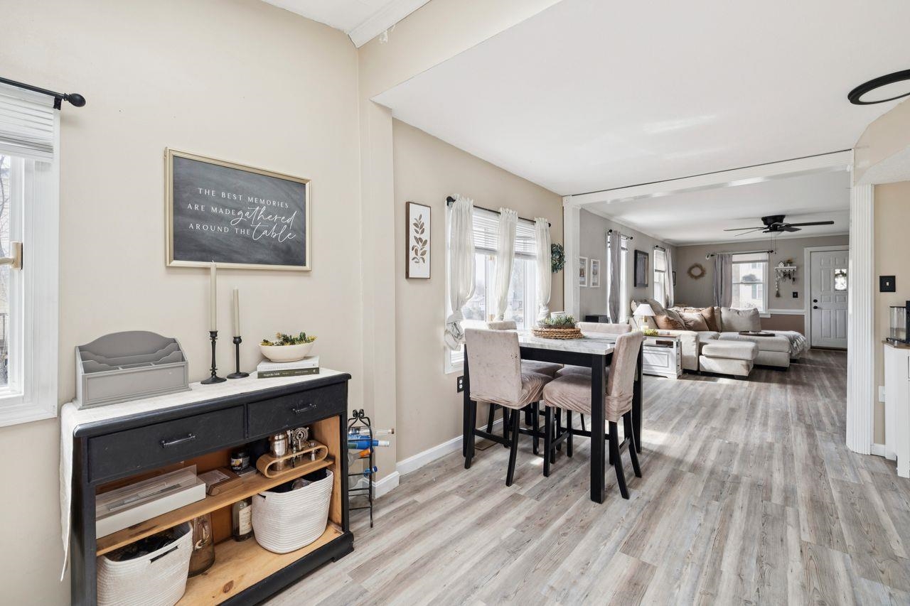 377 Smyth Road Manchester, NH 03104 - Photo 9 of 32