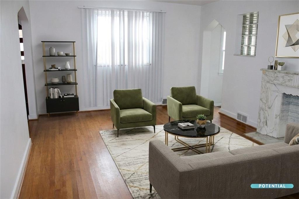 825 Liberty Street Duquesne, PA 15110 - Photo 19 of 25 a living room with furniture and a couch
