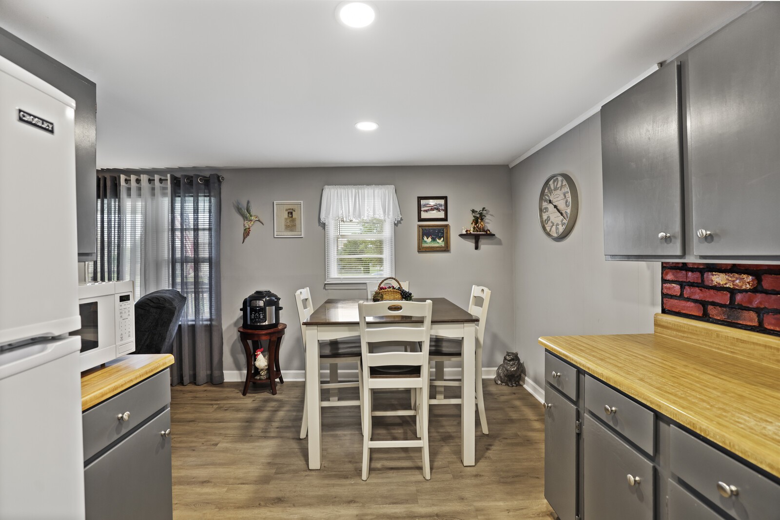 233 Rucker Road Murfreesboro, TN 37127 - Photo 18 of 55 a view of a dining room with furniture