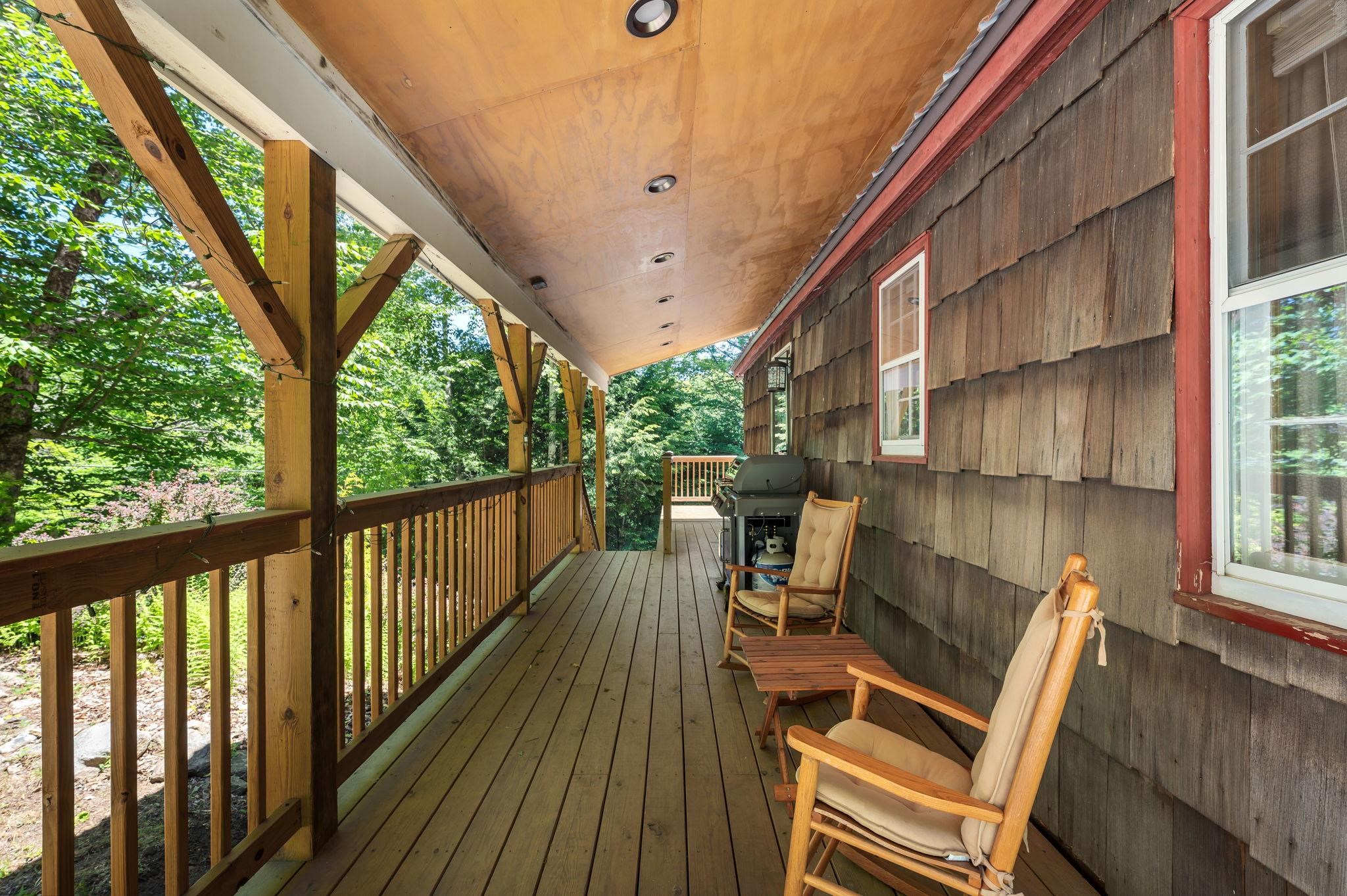 638 Hemlock Hill Road Wardsboro, VT 05355 - Photo 3 of 30