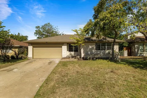 $289,000 | 2243 Larry Drive, Dallas, TX 75228
