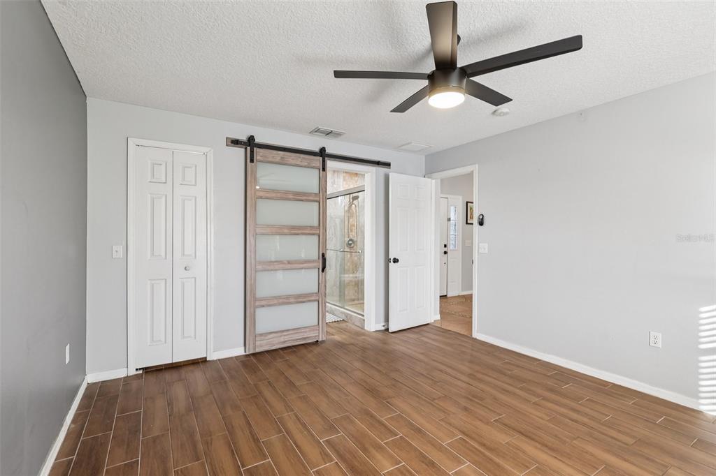 402 Ohio Way Kissimmee, FL 34759 - Photo 15 of 54