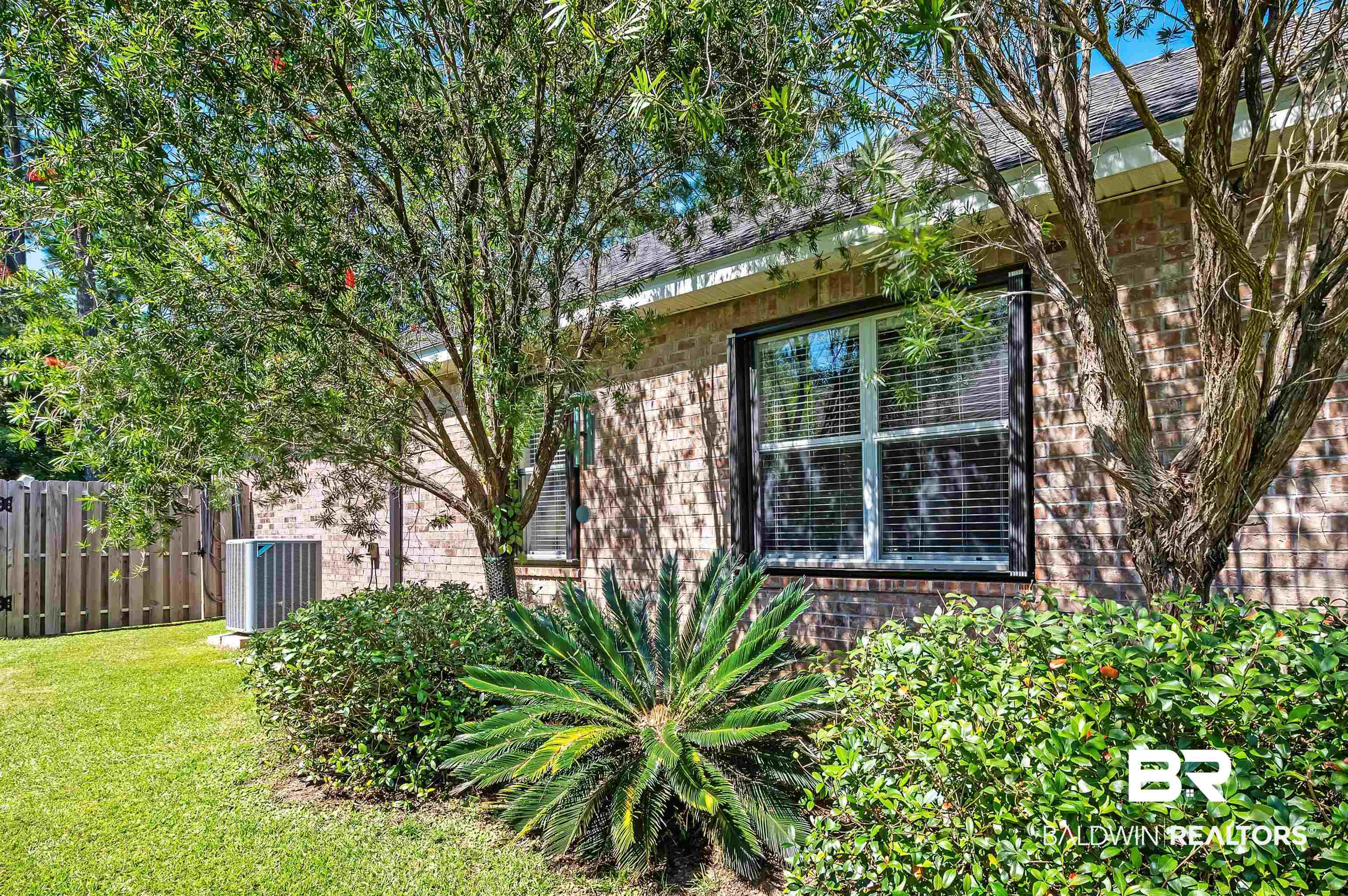 1243 Pembroke Way Foley, AL 36535 - Photo 7 of 46