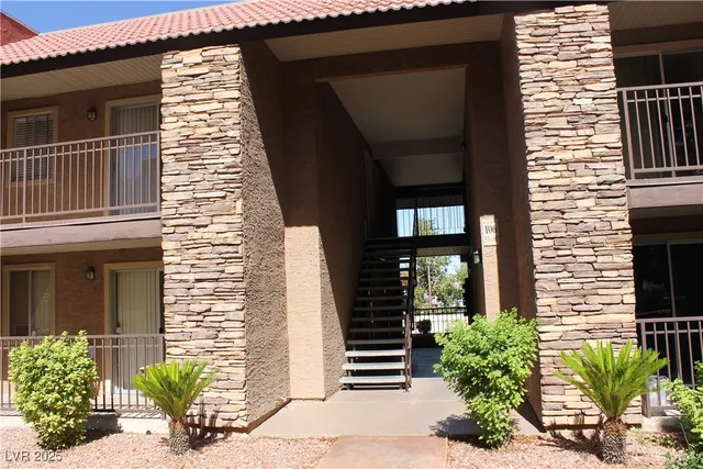 $1,000 | 4310 Sandy River Drive, Unit 58, Las Vegas, NV 89103