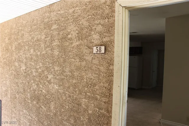 $1,000 | 4310 Sandy River Drive, Unit 58, Las Vegas, NV 89103