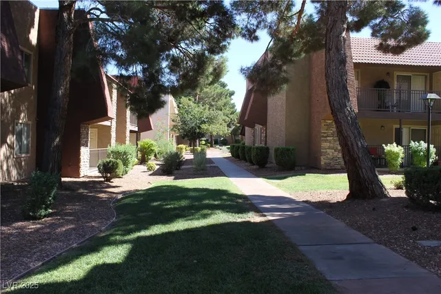 $1,000 | 4310 Sandy River Drive, Unit 58, Las Vegas, NV 89103