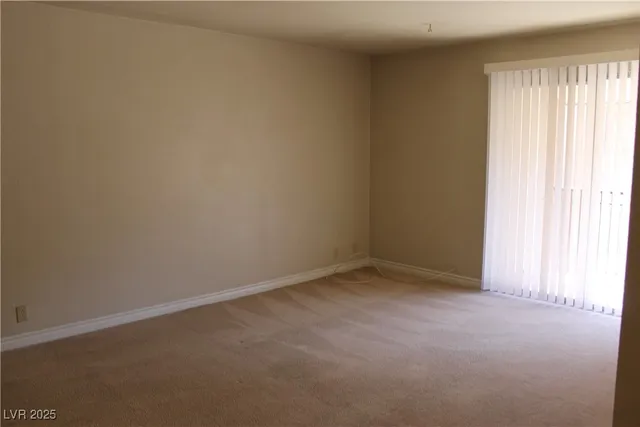 $1,000 | 4310 Sandy River Drive, Unit 58, Las Vegas, NV 89103