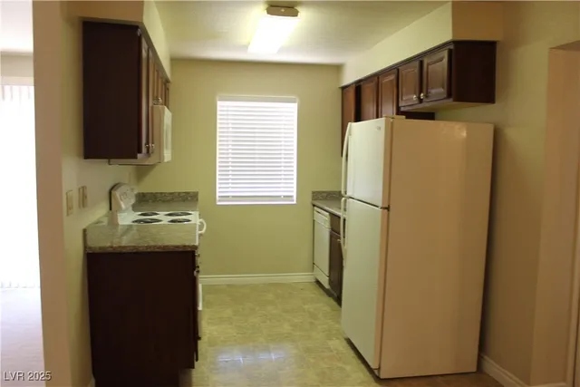 $1,000 | 4310 Sandy River Drive, Unit 58, Las Vegas, NV 89103