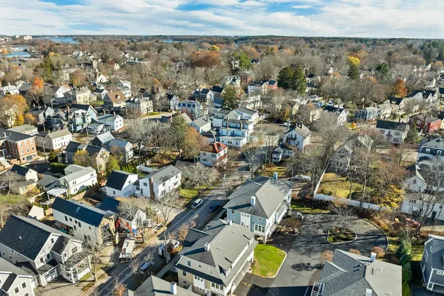 $975,000 | 21 Madison Street, Portsmouth, NH 03801