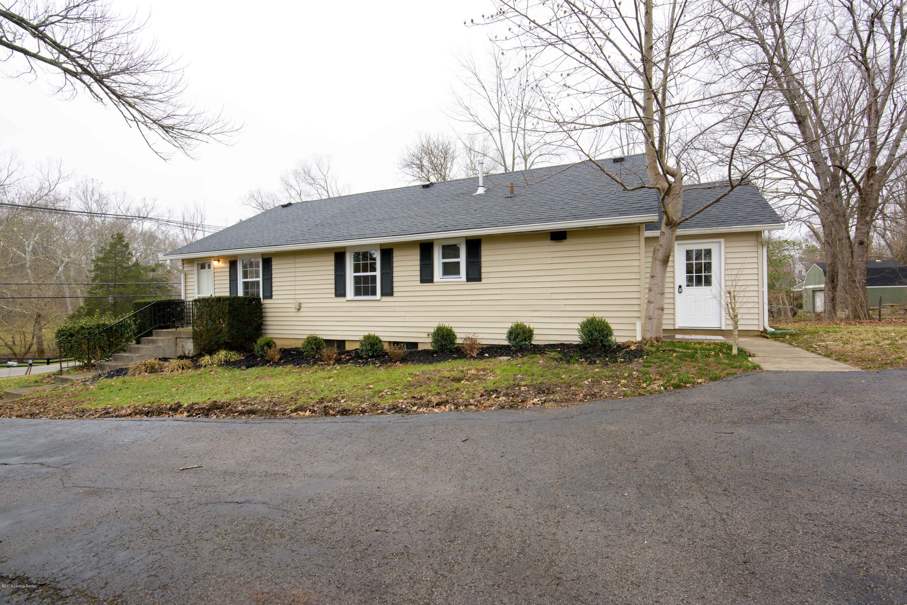 4011 Chenoweth Run Road Louisville, KY 40299 - Photo 31 of 39 4011Chenoweth_002