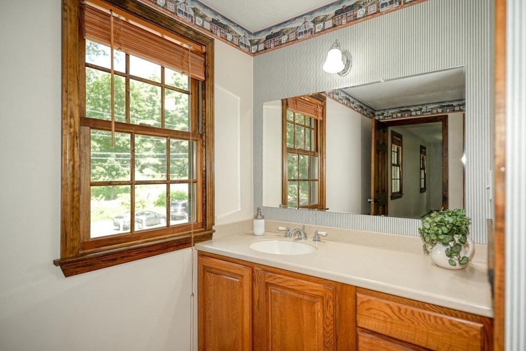 425 Stow Road Marlborough, MA 01752 - Photo 16 of 32 Gallery Image 16