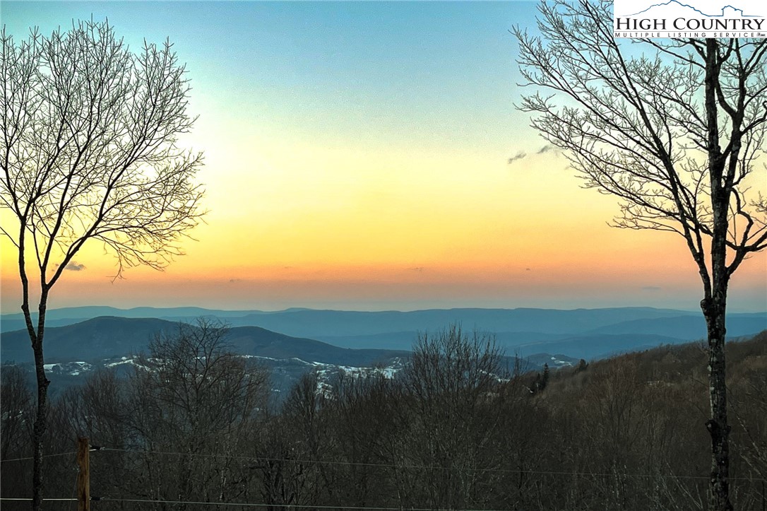 104 Hummingbird Road Beech Mountain, NC 28604 - Photo 1 of 21 Gallery Image 1