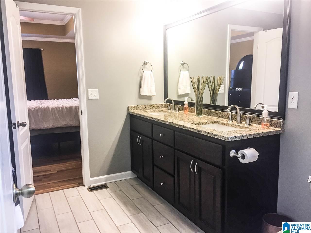 1560 Overlook Point Warrior, AL 35180 - Photo 19 of 42