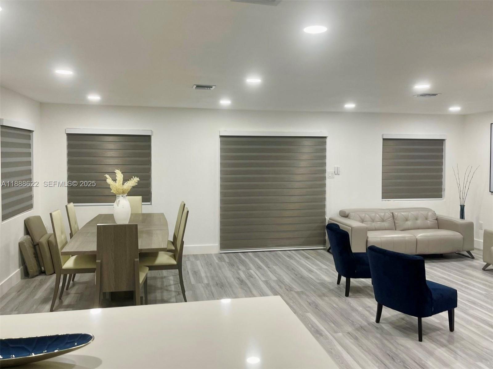 20 Eagle Drive Key Largo, FL 33037 - Photo 12 of 55 a dining room with furniture and window