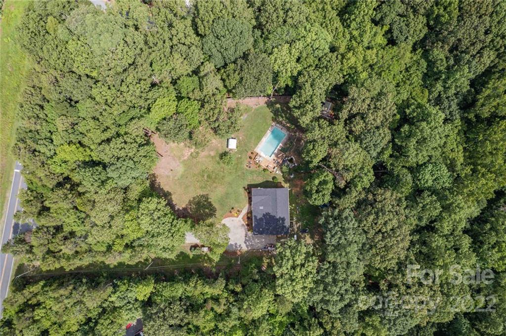 5932 Deal Road Matthews, NC 28104 - Photo 34 of 41 a view of a yard with plants