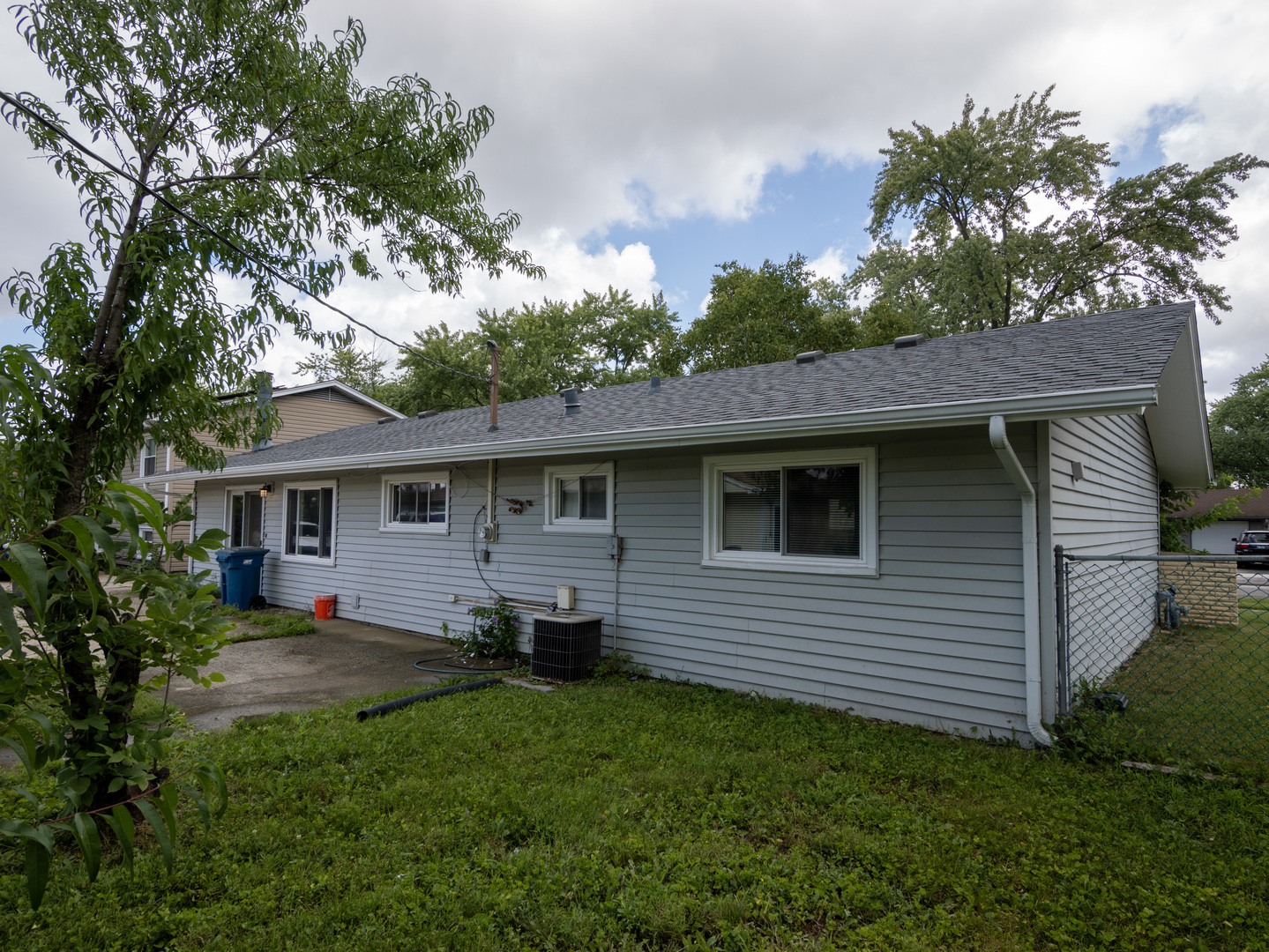 6640 Valley View Road Hanover Park, IL 60133 - Photo 22 of 30 Gallery Image 22
