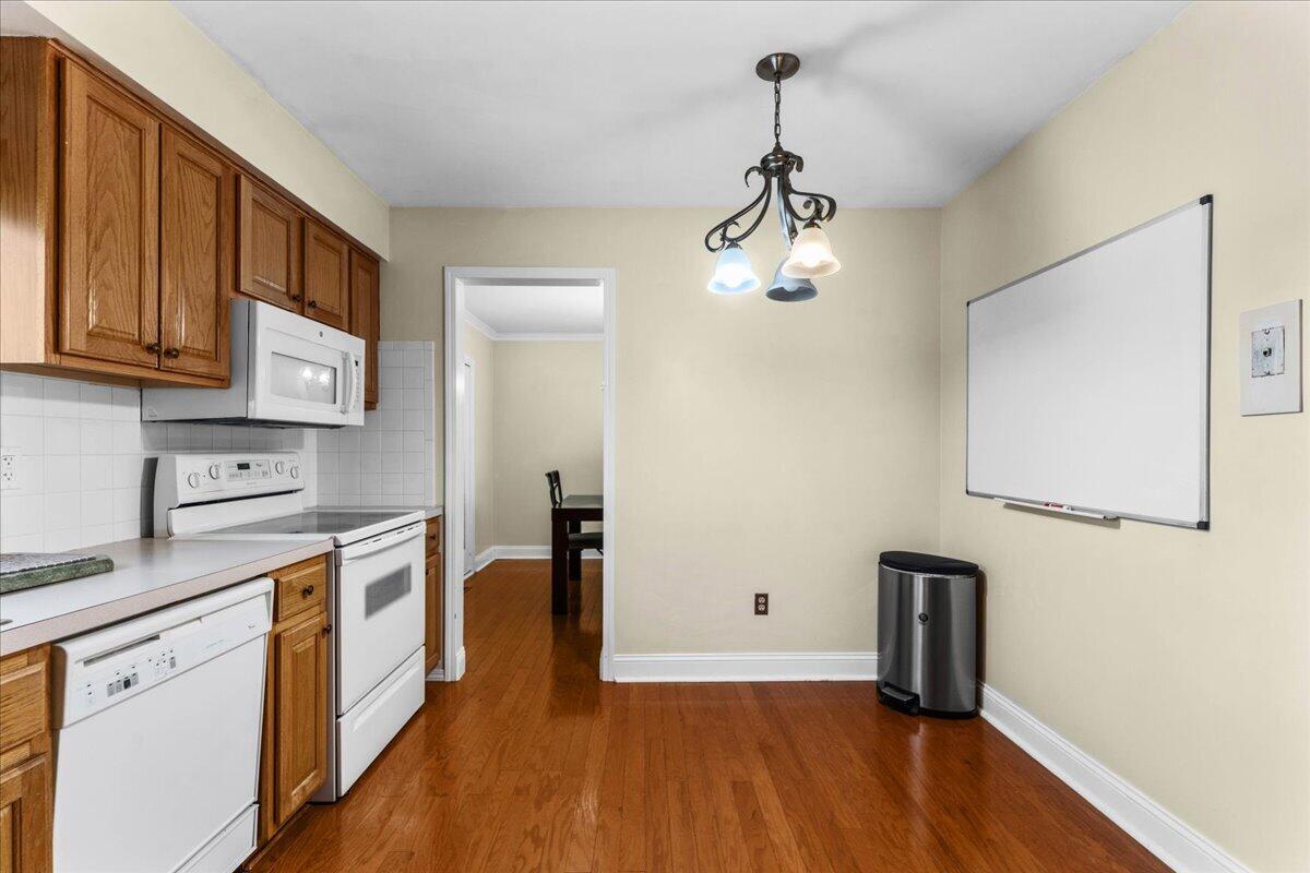 6709 Wild Ridge Lane West Bloomfield, MI 48322 - Photo 18 of 34 10-6709 Wild Ridge Ln-13