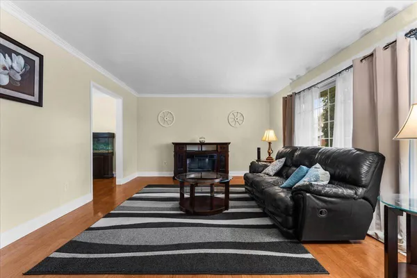 $375,000 | 6709 Wild Ridge Lane, West Bloomfield, MI 48322