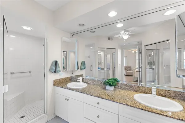 $2,750 | 6475 Shoreline Drive, Unit 5403, St. Petersburg, FL 33708