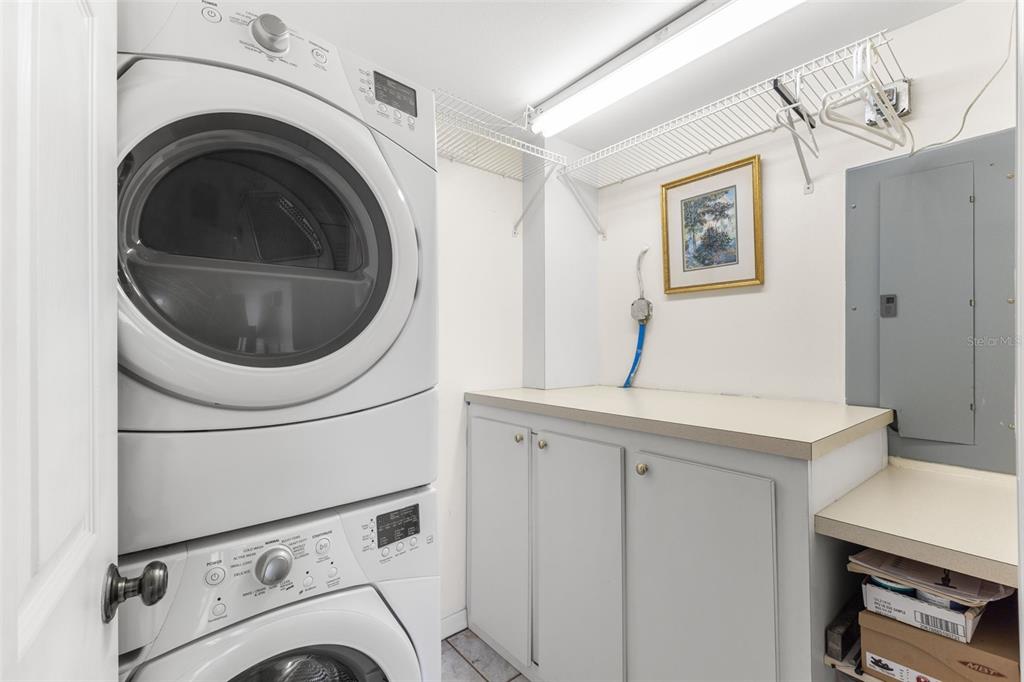 6475 Shoreline Drive, Unit 5403 St. Petersburg, FL 33708 - Photo 35 of 46