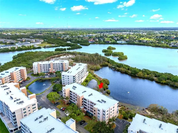 $2,750 | 6475 Shoreline Drive, Unit 5403, St. Petersburg, FL 33708