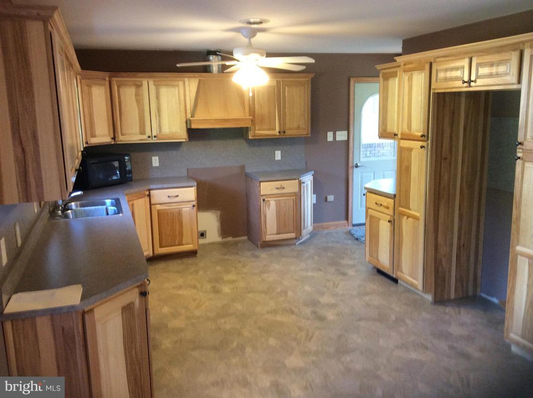 13252 Woodmont Road Hancock, MD 21750 - Photo 5 of 6 Kitchen